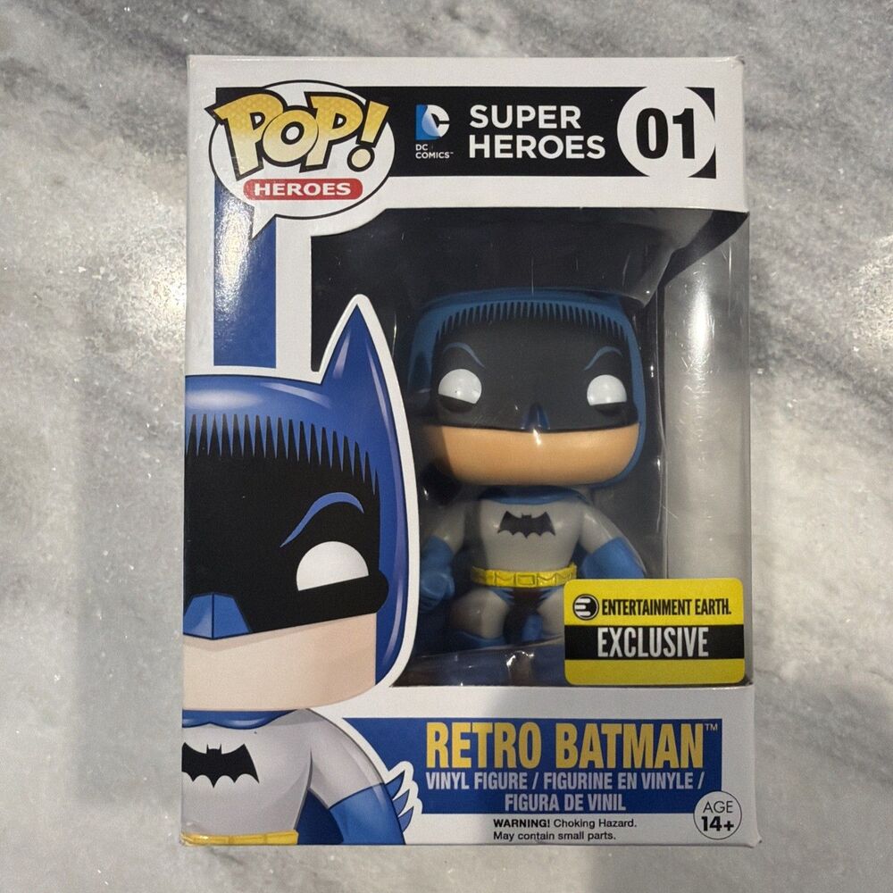 Funko DC Super Heroes Batman #01 Entertainment Earth Exclusive